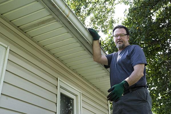 Gutter Cleaning of Chicago Heights office